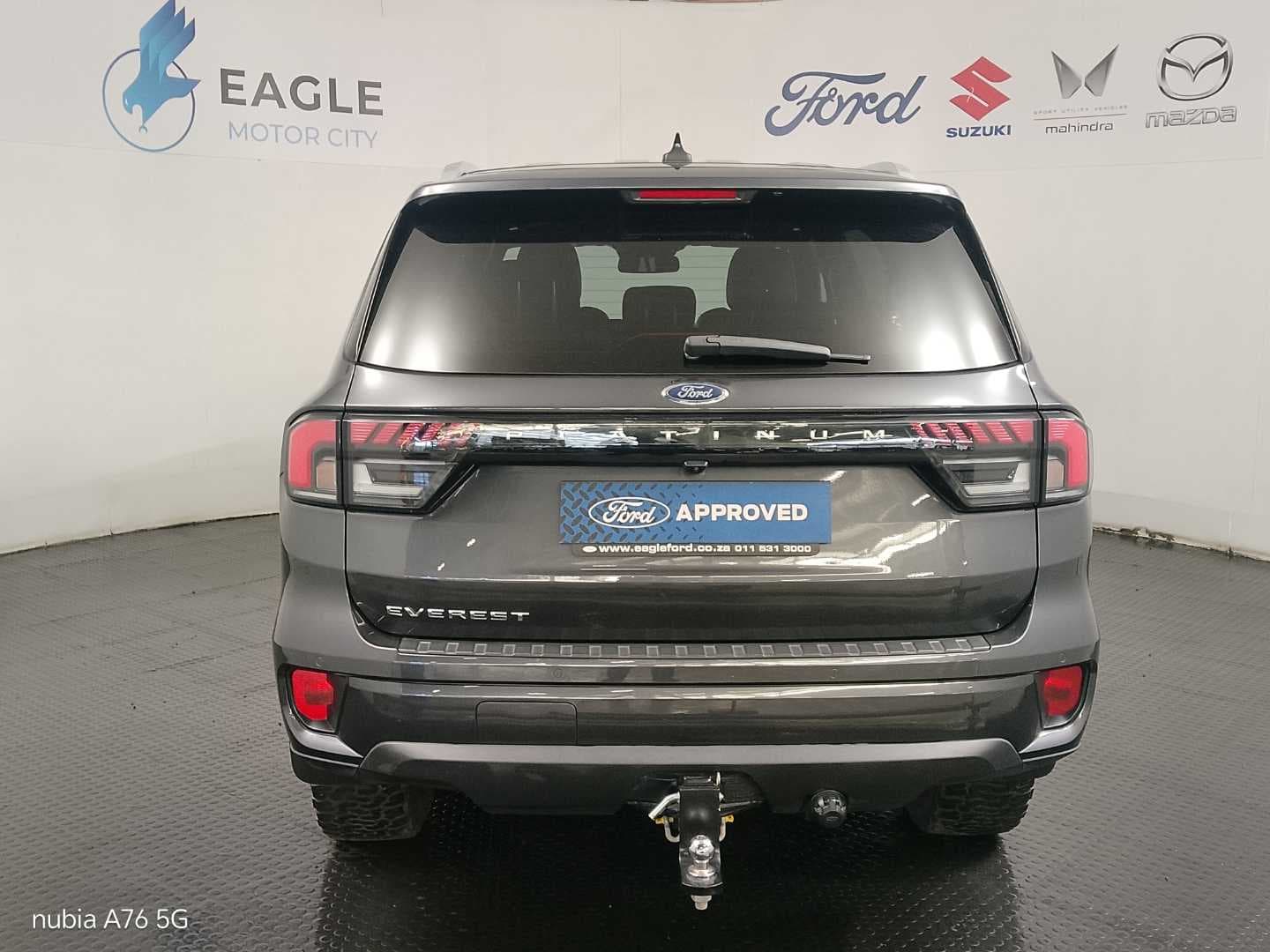FORD EVEREST 3.0D V6 PLATINUM AWD A/T image 9
