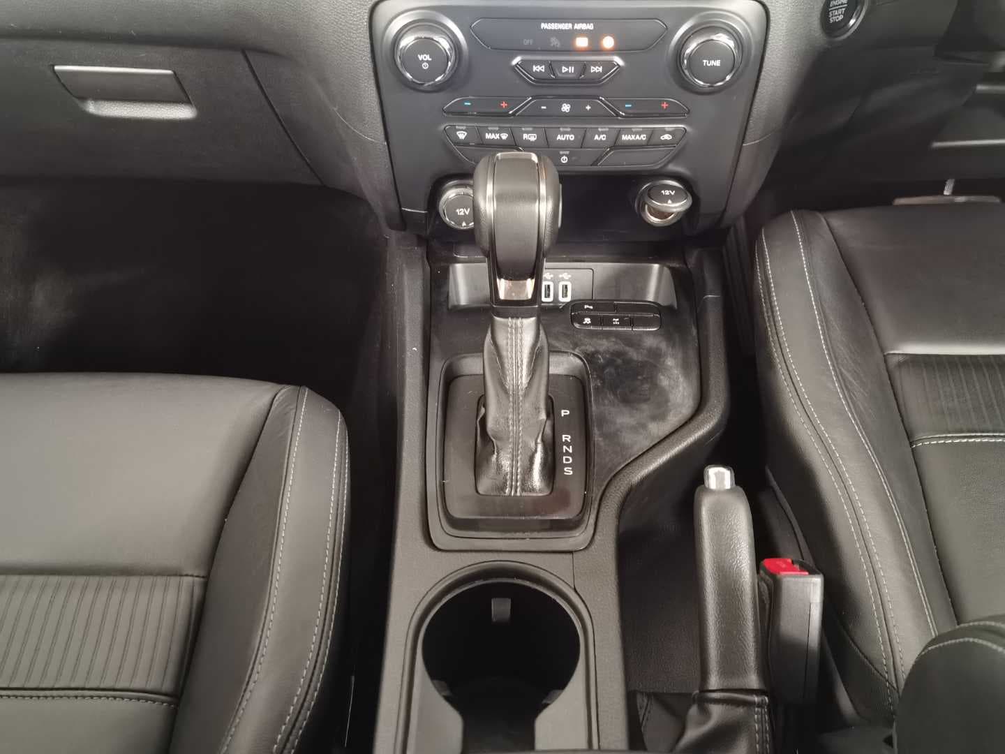 FORD RANGER 2.0D XLT A/T P/U D/C image 14