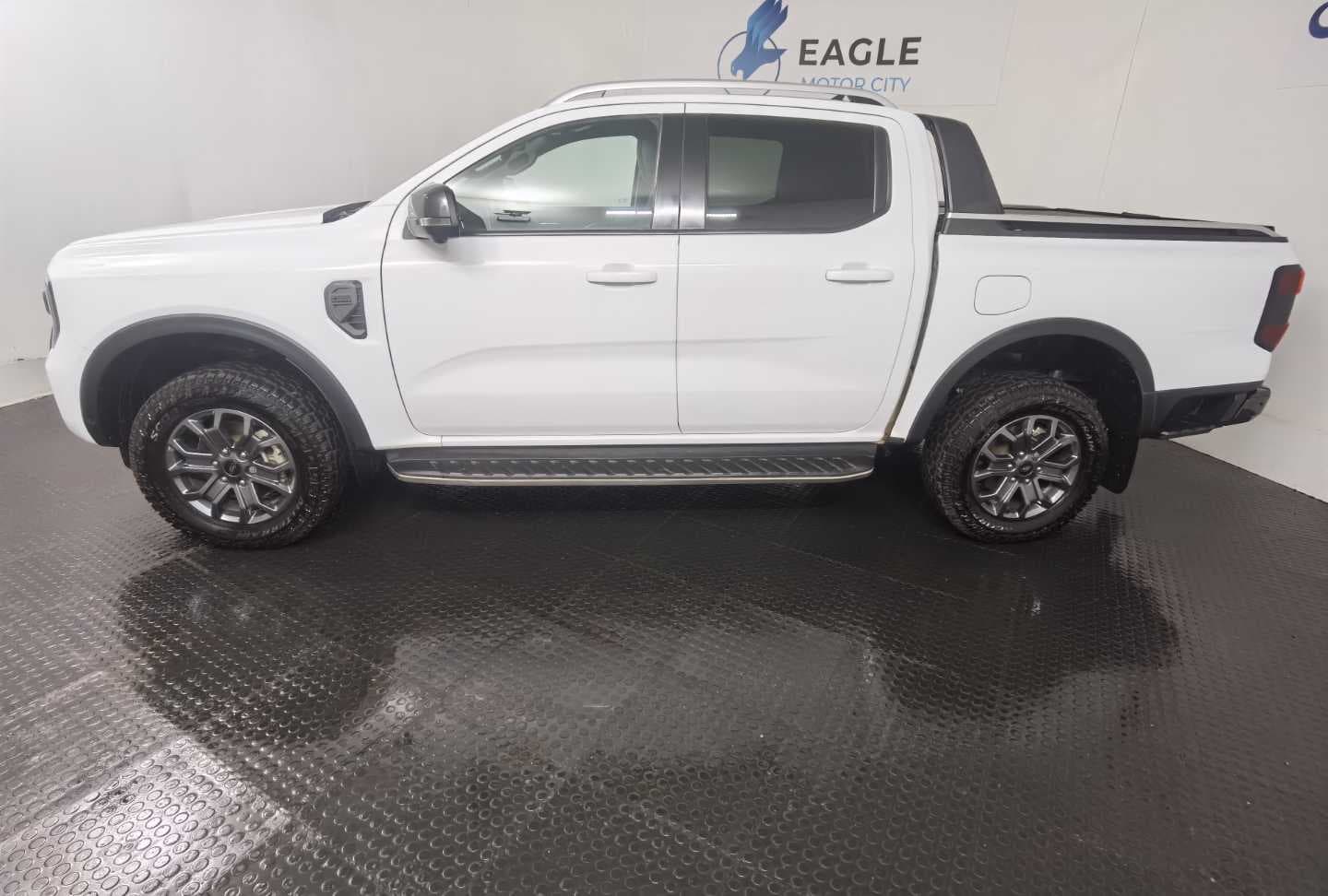 FORD RANGER 2.0D BI-TURBO WILDTRAK A/T D/C P/U image 11