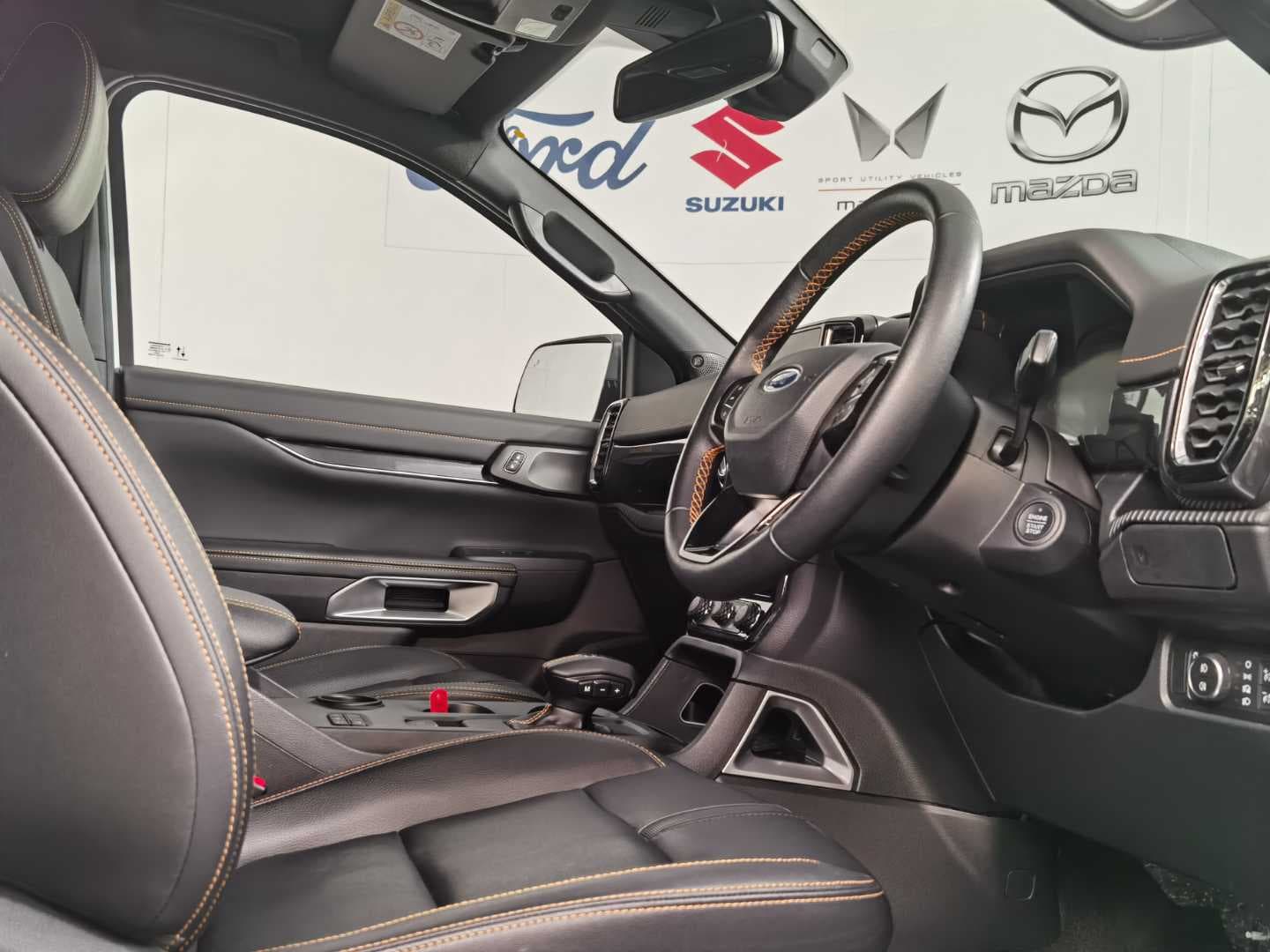 FORD RANGER 2.0D BI-TURBO WILDTRAK A/T D/C P/U image 17