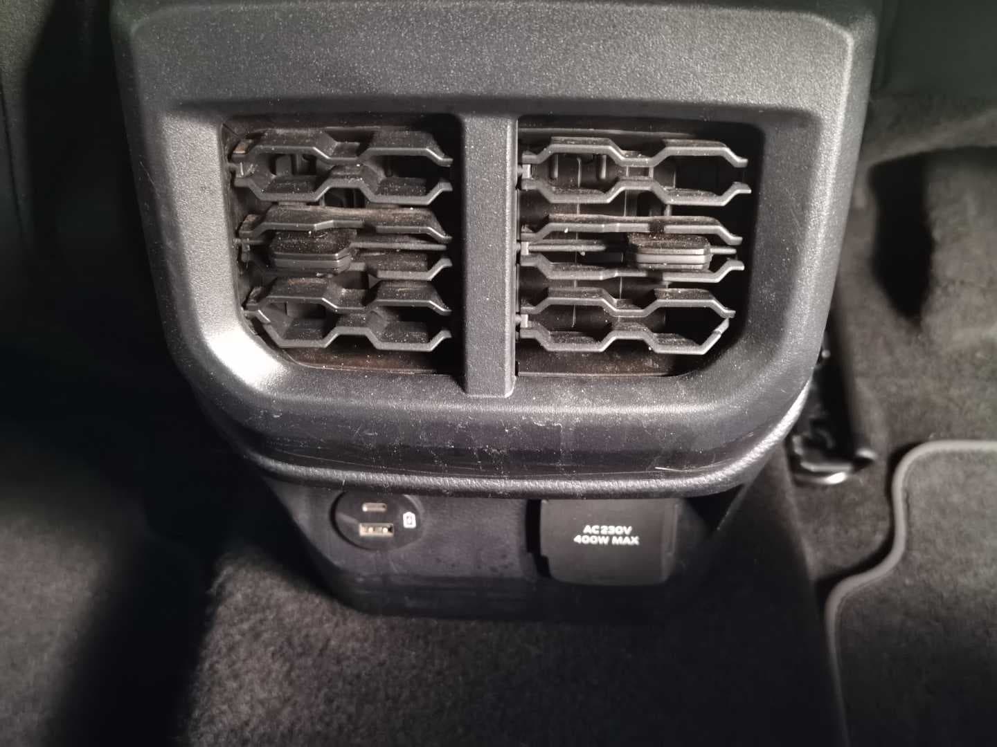 FORD RANGER 2.0D BI-TURBO WILDTRAK A/T D/C P/U image 15