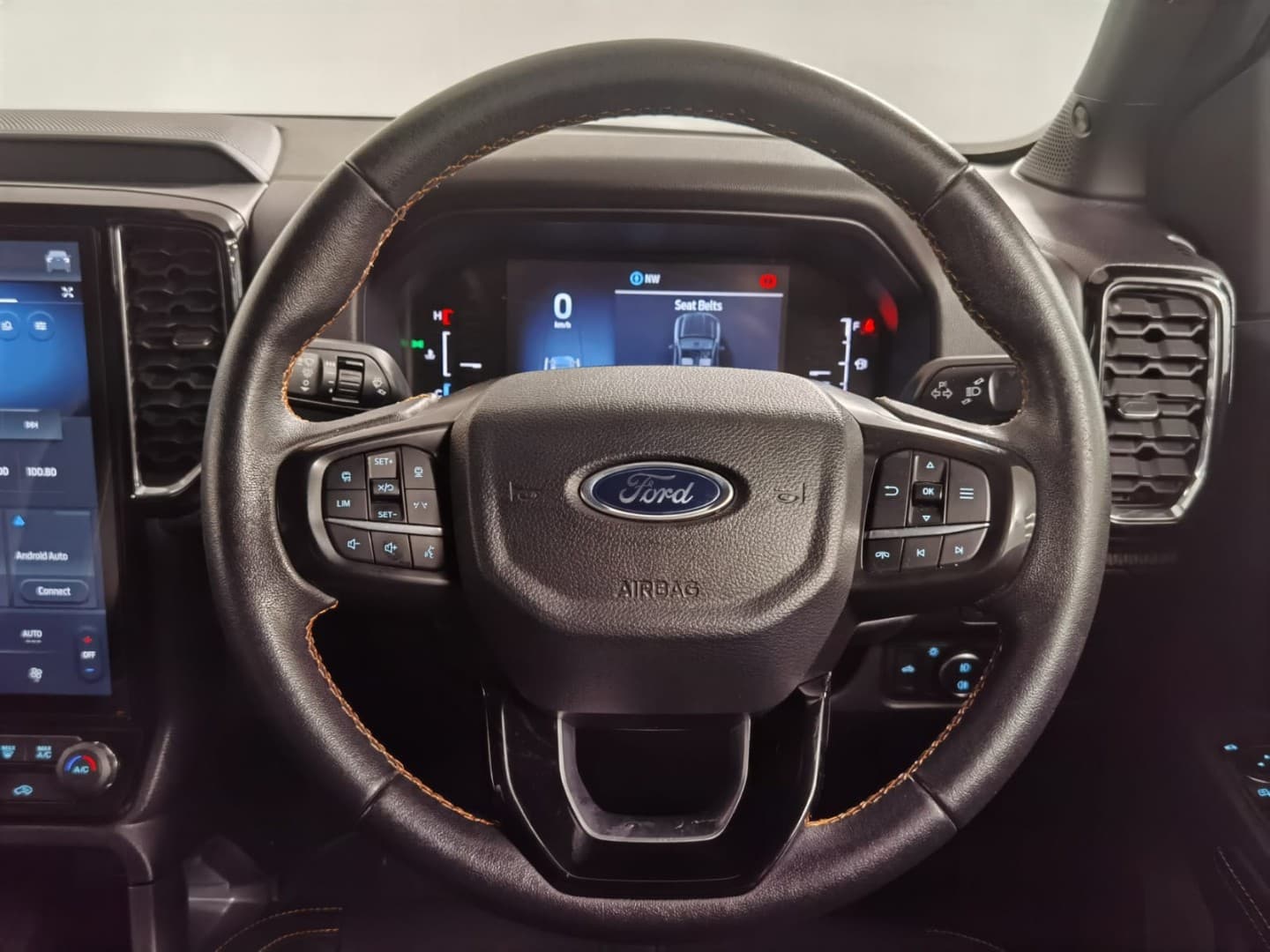 FORD RANGER 2.0D BI-TURBO WILDTRAK 4X4 A/T D/C P/U image 18