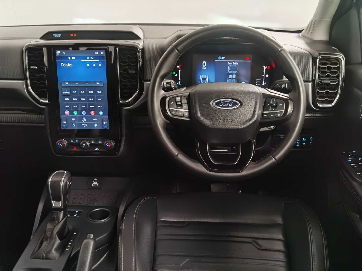 FORD RANGER 2.0D XLT HR A/T D/C P/U image 17