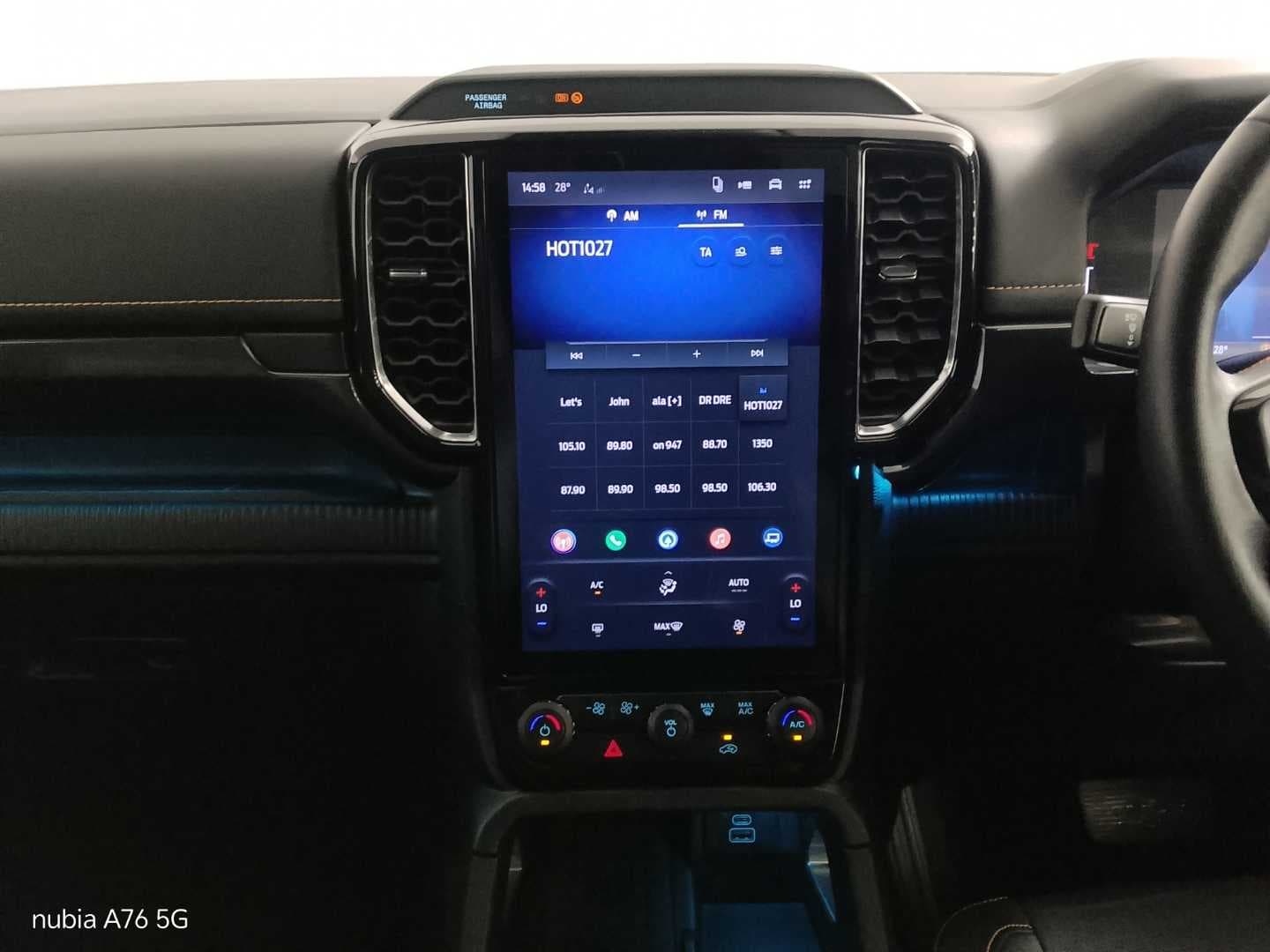 FORD RANGER 2.0D BI-TURBO WILDTRAK 4X4 A/T D/C P/U image 12