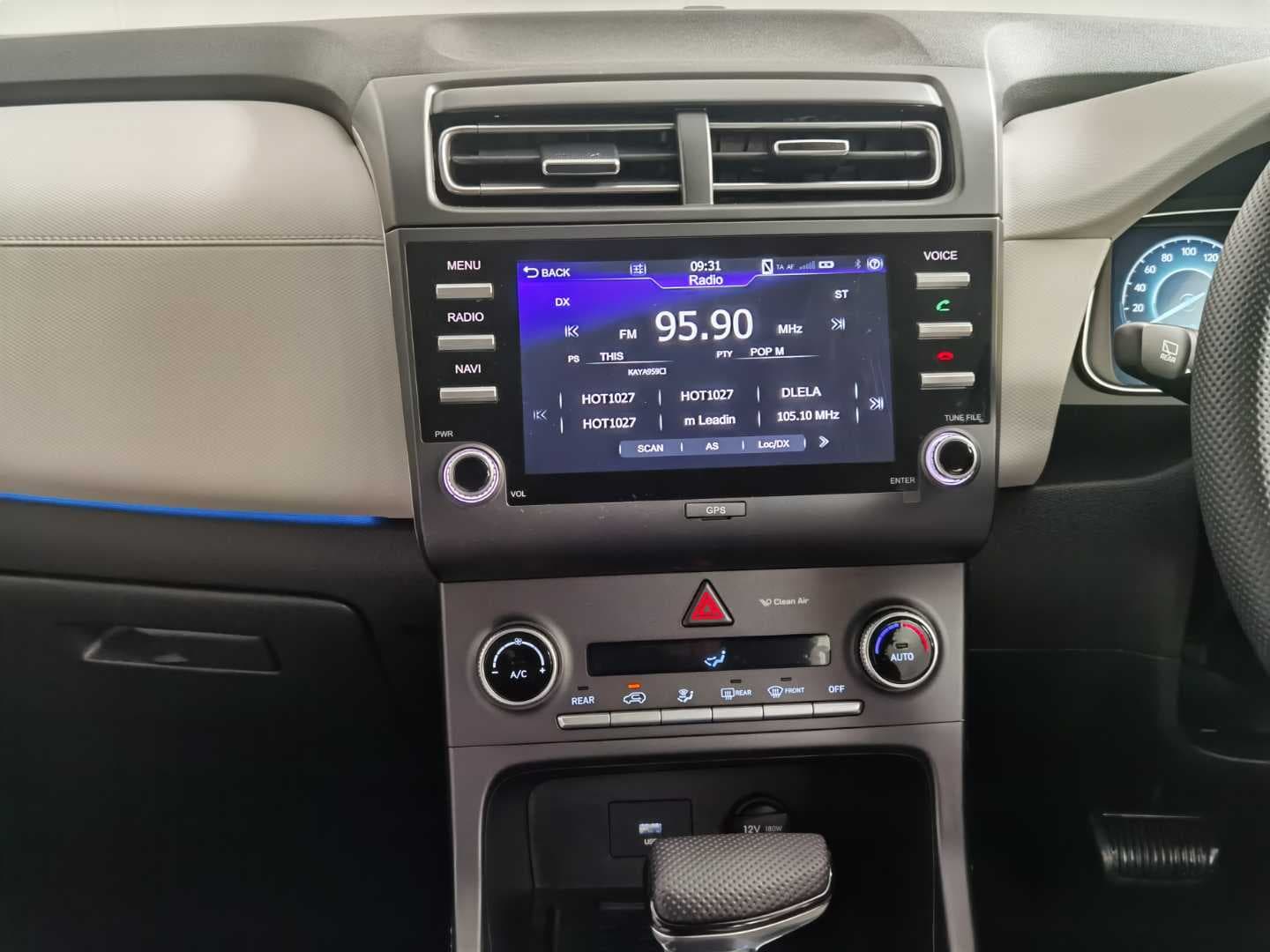HYUNDAI GRAND CRETA 1.5D ELITE A/T image 12