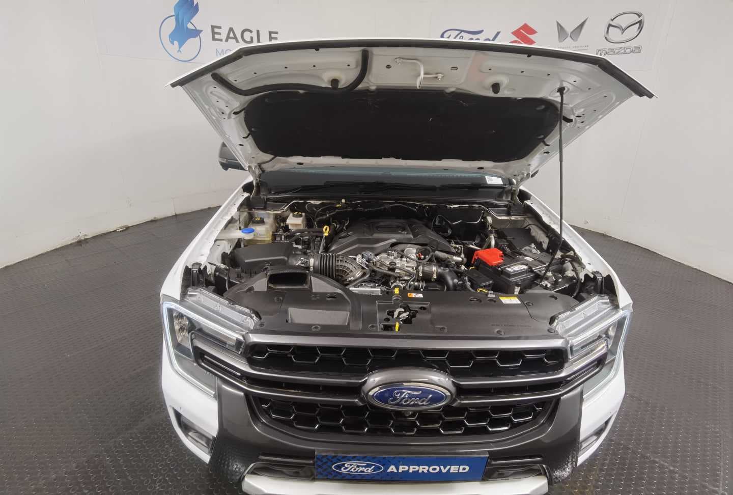 FORD RANGER 3.0D V6 WILDTRAK AWD A/T D/C P/U image 4